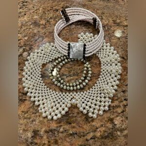 Elegant Faux Pearl Collar and Choker Necklaces Set
